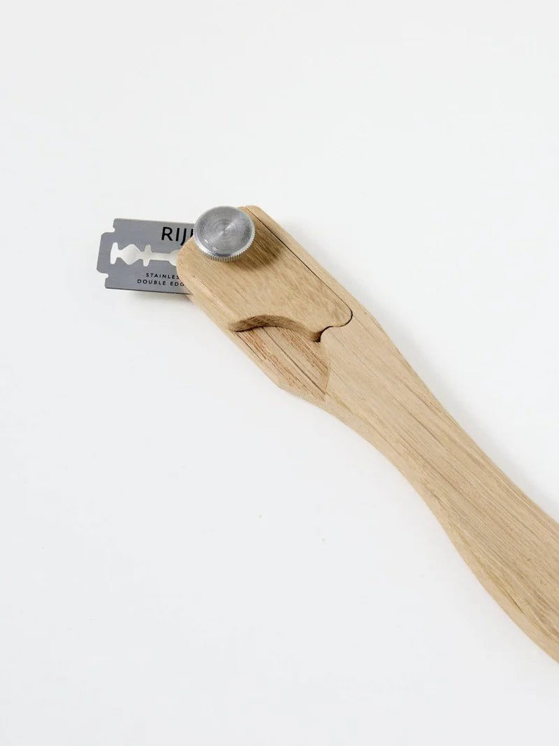 Handcrafted Baker’s Lame by Simpel Surdej