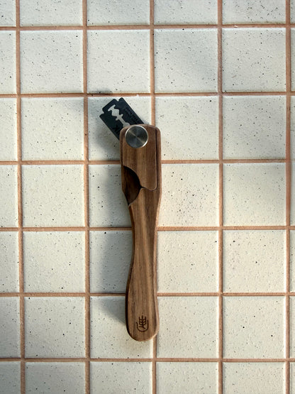 Handcrafted Baker’s Lame by Simpel Surdej
