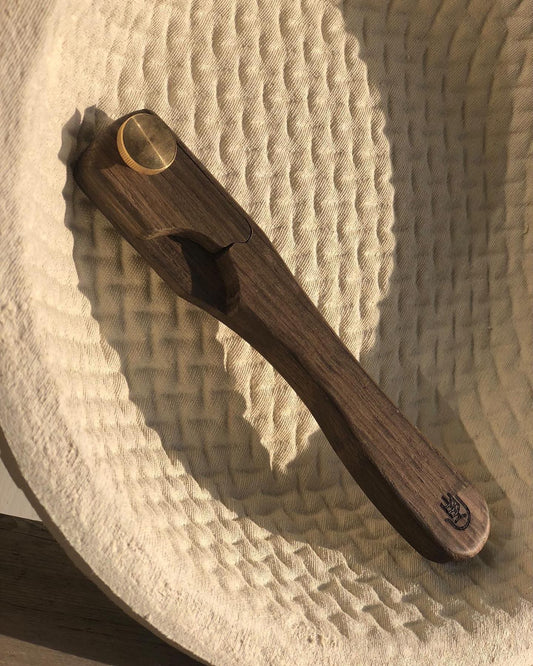 Handcrafted Baker’s Lame by Simpel Surdej